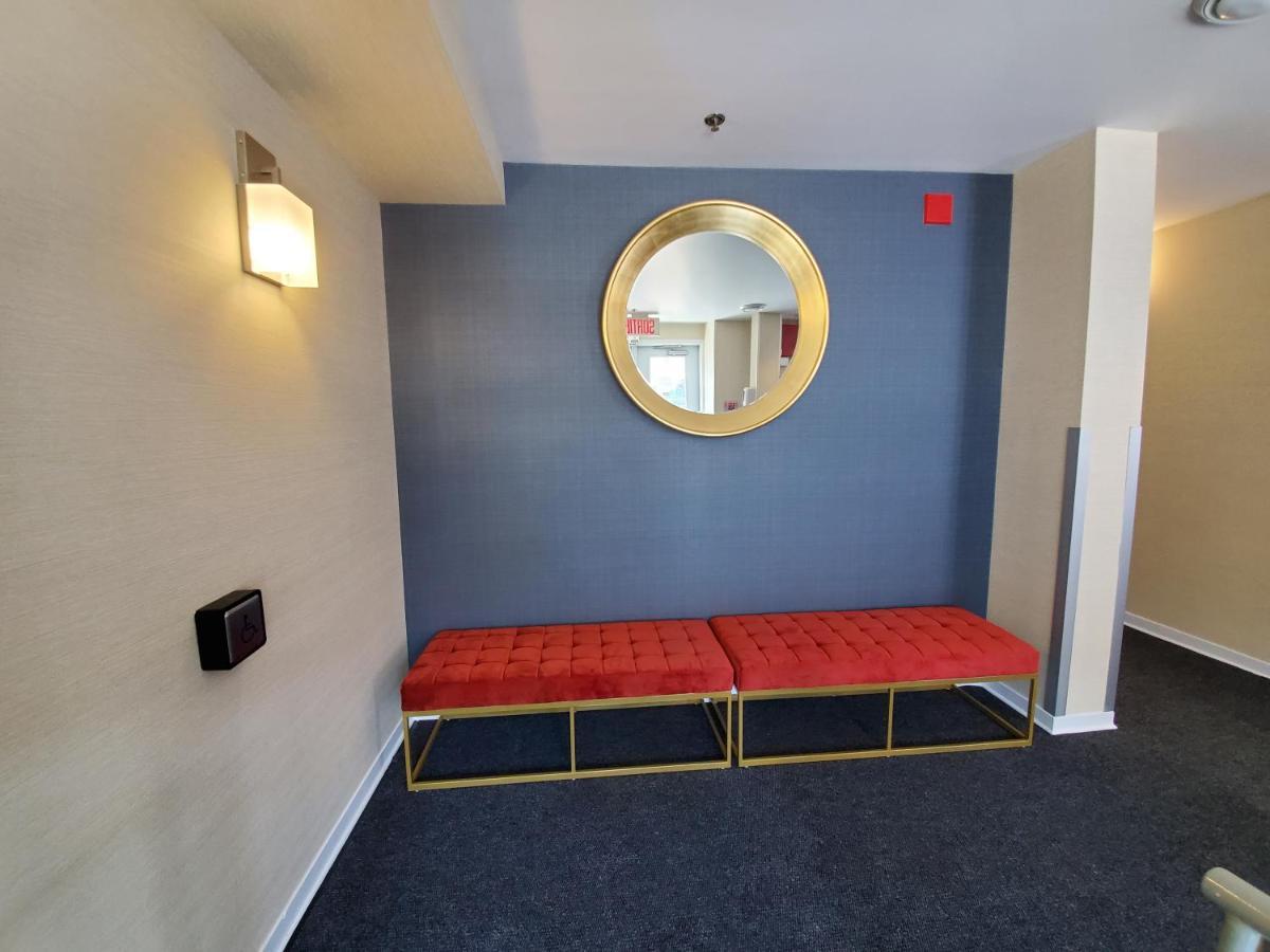Econo Lodge Montréal Exterior foto
